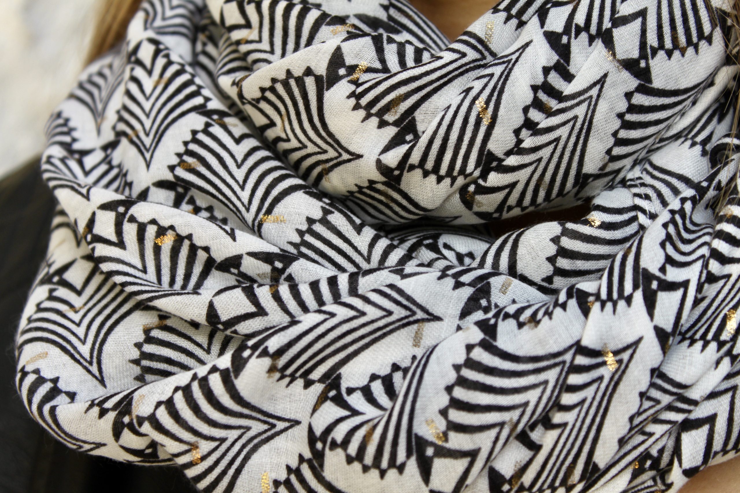 passion-foulard-boston-noir-blanc-6