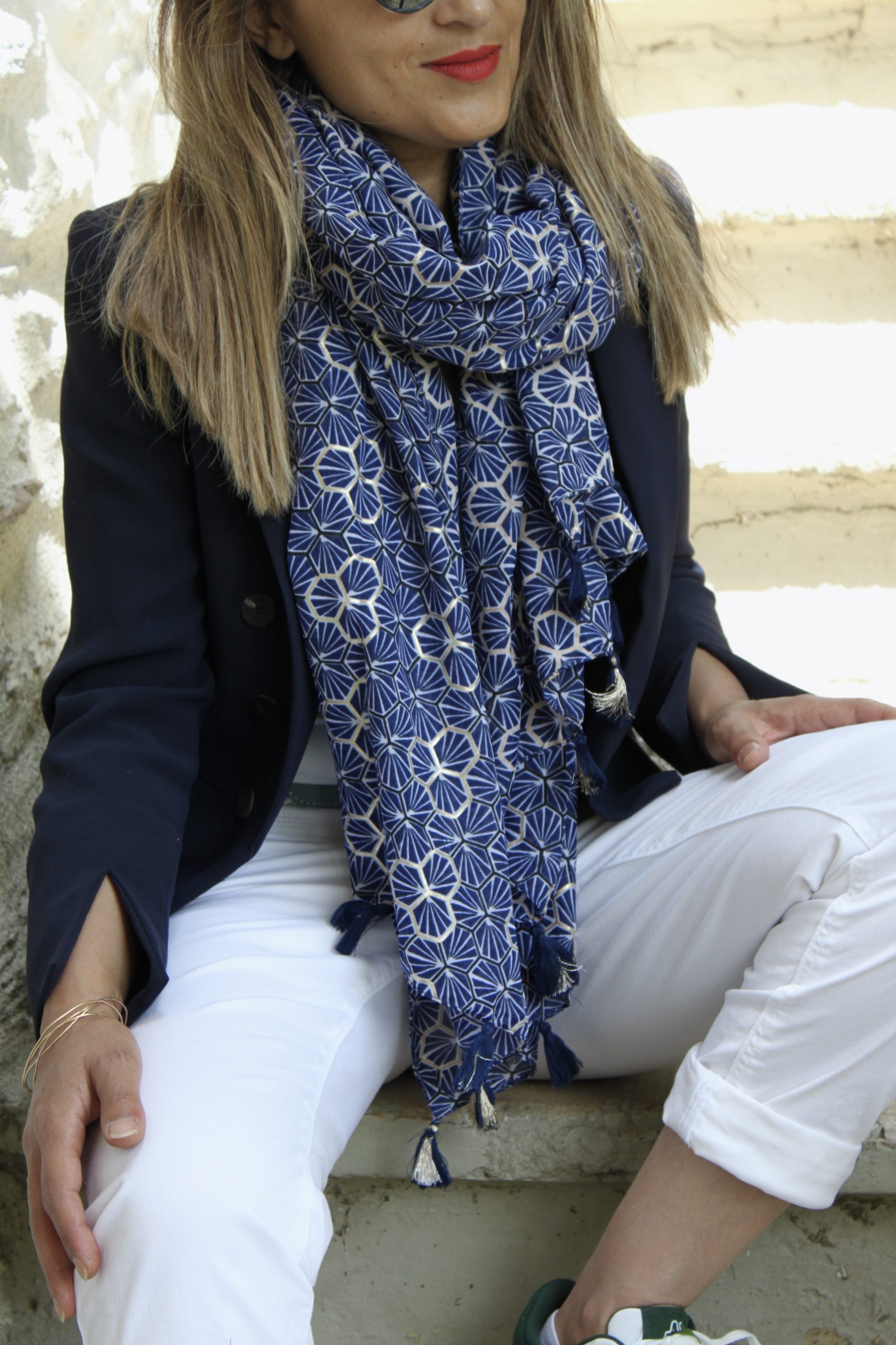 passion-foulard-sofia-bleu-blanc
